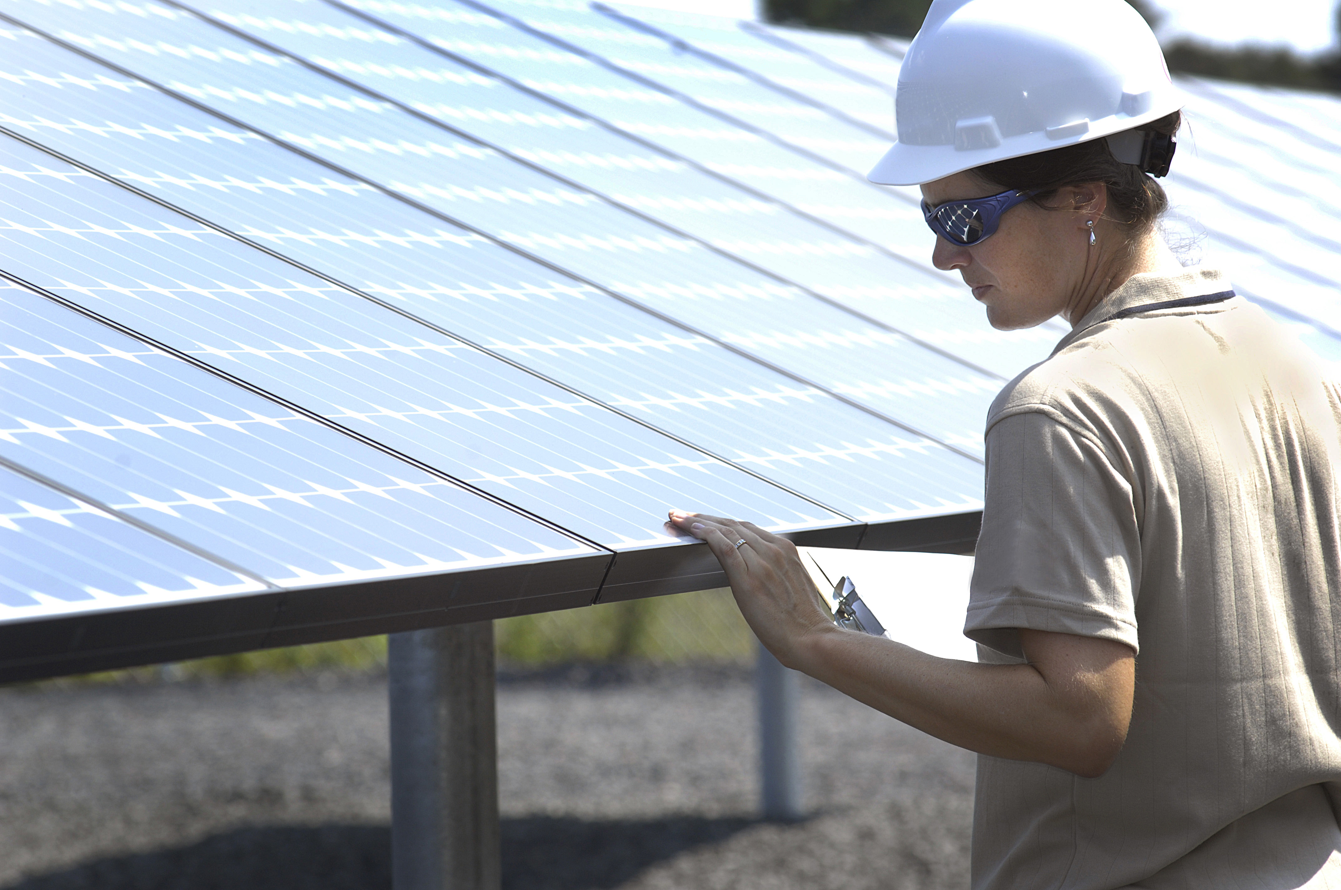 How Much Do Solar Panels Cost And How Much Do They Save You As A Peco Energy Consumer